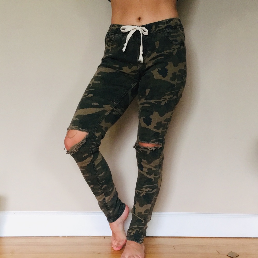 Ripped Camo Pants By American Bazi